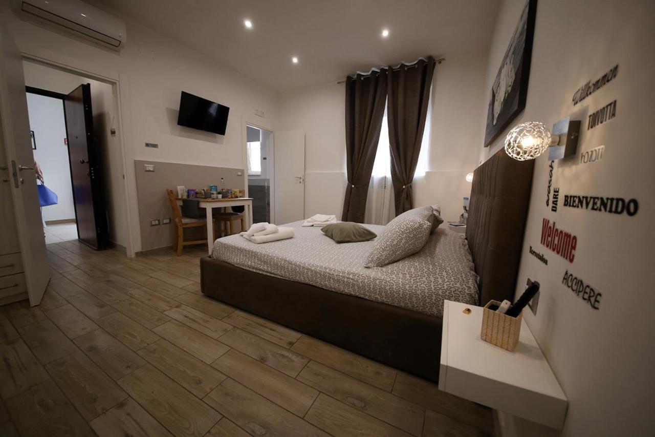 布林迪西La Piazzetta住宿加早餐旅馆 外观 照片